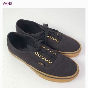 Vans men’s black lace up shoes